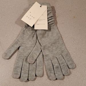 2 pairs Heather gray gloves a new day